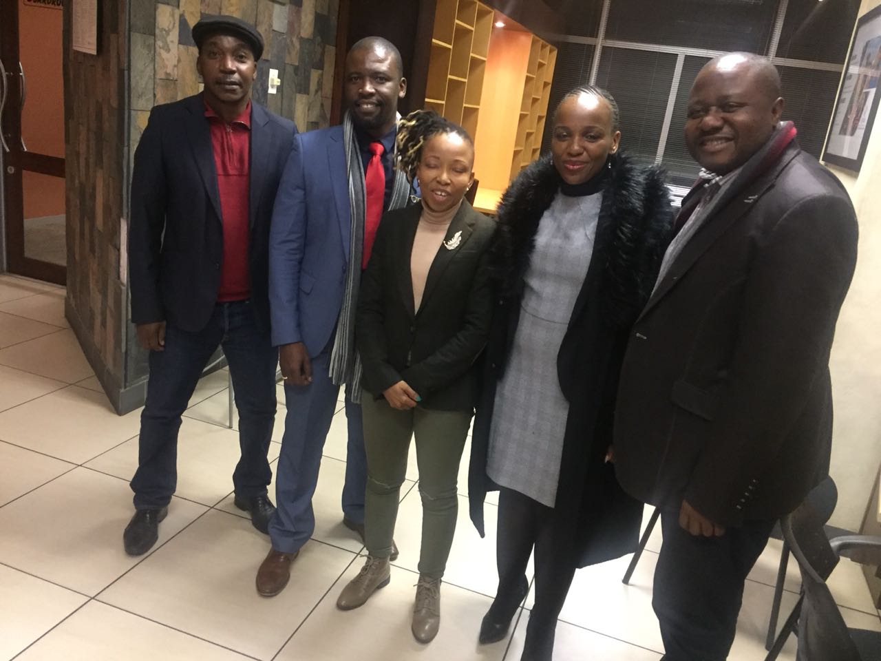 1e945d39-bca6-443d-8a44-02b1026e823b 1e945d39-bca6-443d-8a44-02b1026e823b